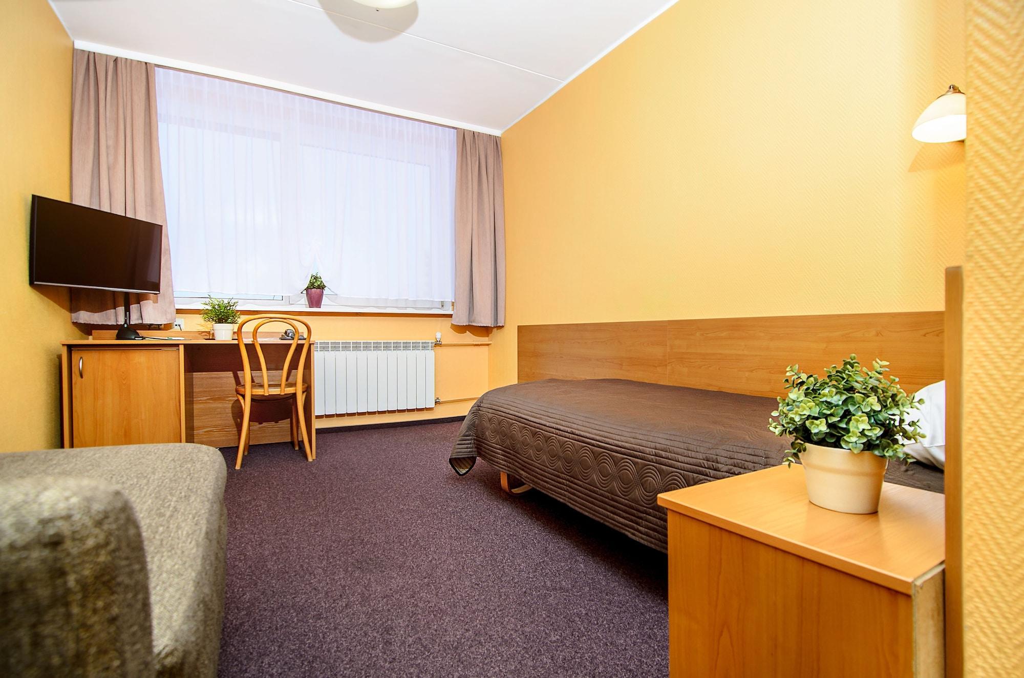 Hotel Zemaites 3*